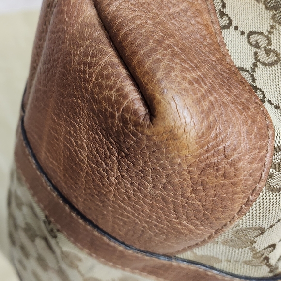 Gucci Brown Monogram Tote Bag - Picture 7 of 12